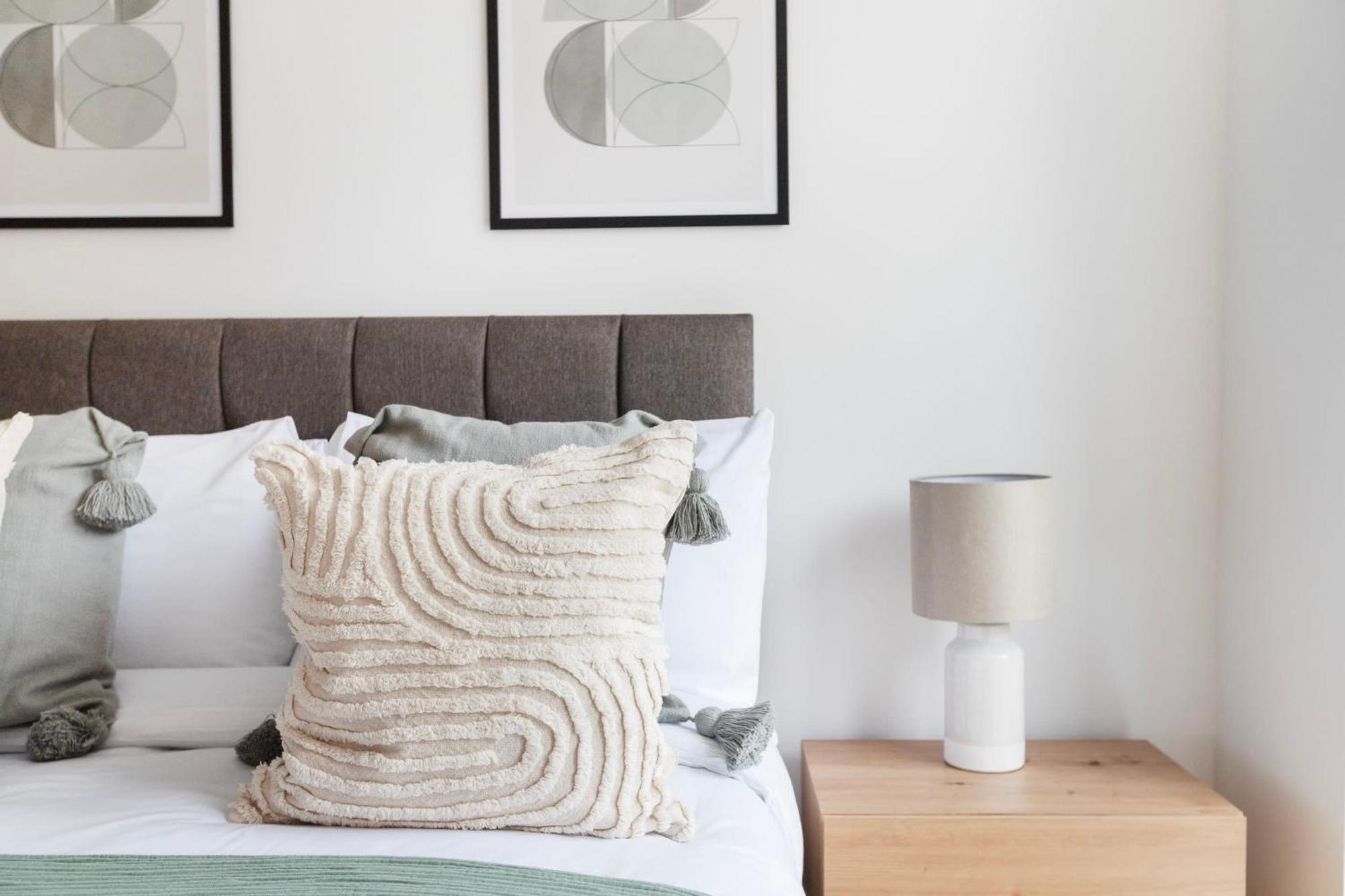 Fitzrovia & Soho - 2Br With Balcony - Cityapartmentstay London Eksteriør billede